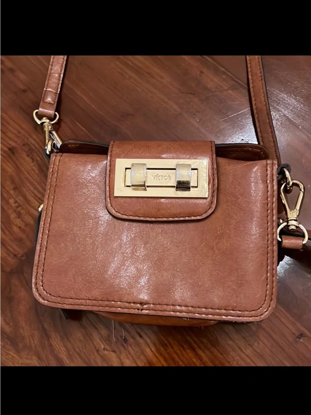 Victor Alfaro brown leather crossbody